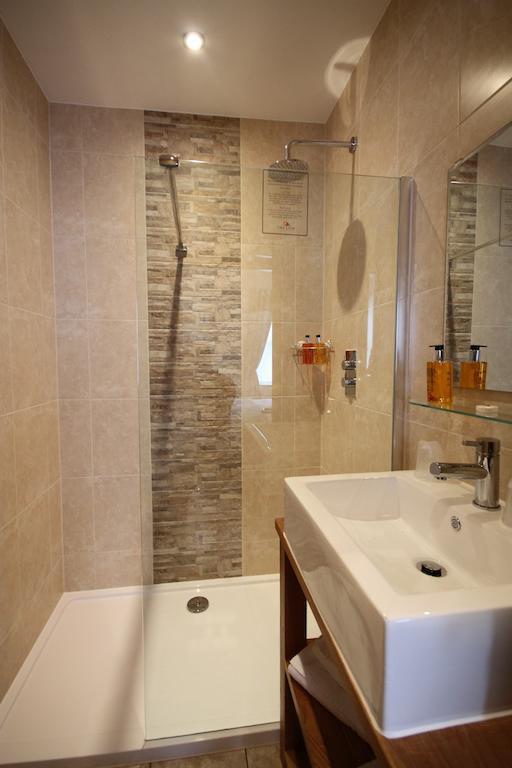 The Lion Hotel Blaenavon 외부 사진