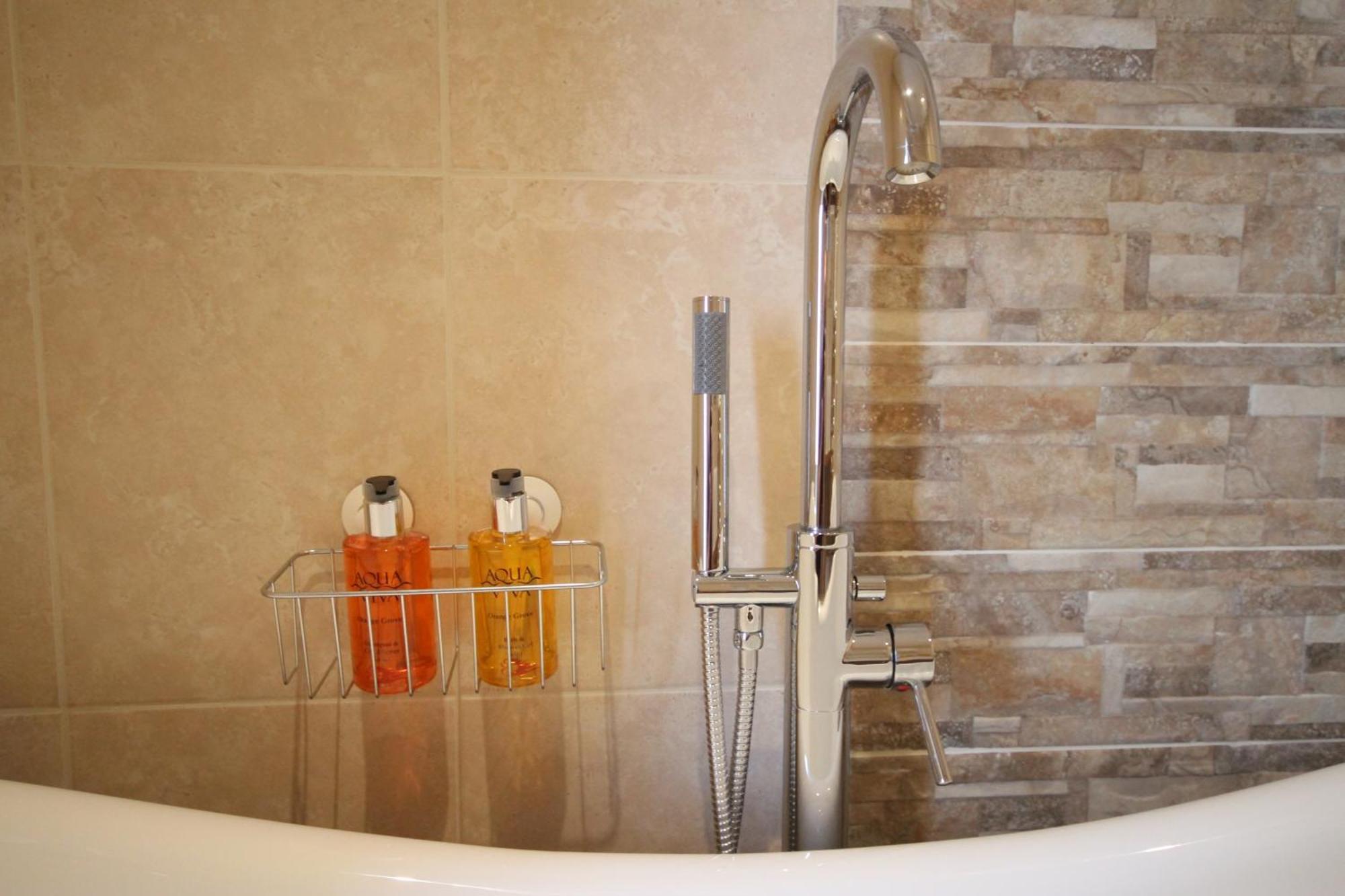The Lion Hotel Blaenavon 외부 사진